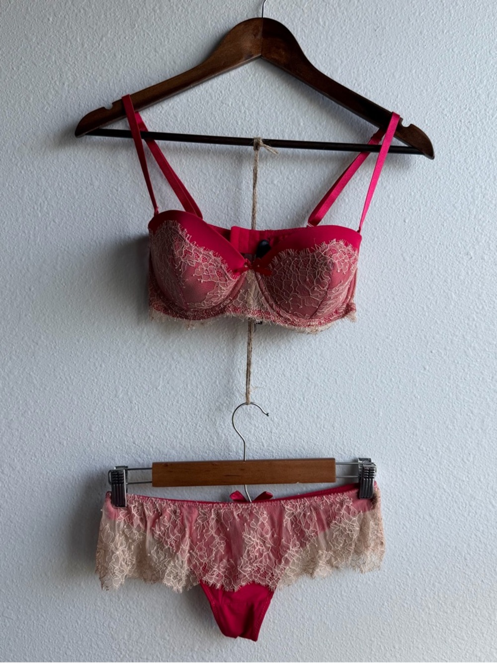 Marilyn Monroe Hot Pink and Cream Lace Balconette Bra & Bikini Set